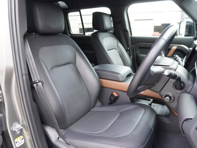 2022 LAND Rover DEFENDER — миниатюра 40