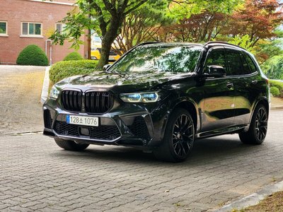 2023 BMW X5 M photo 3