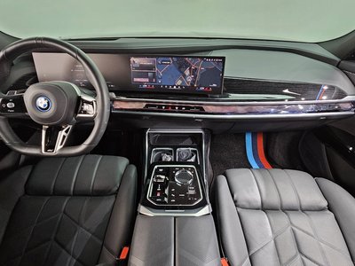 BMW I7 - 5