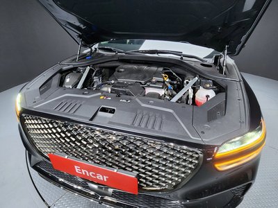 صورة 7 لـ 2022 Genesis GV70