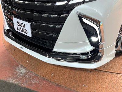 TOYOTA ALPHARD - 3