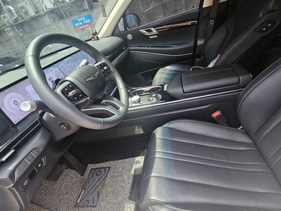 GENESIS GV80 - 9