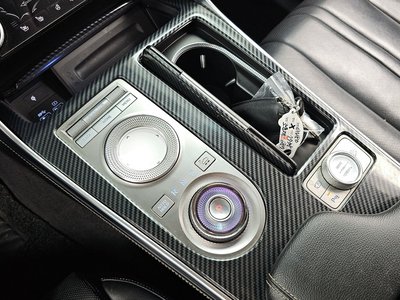 GENESIS GV80 - 9