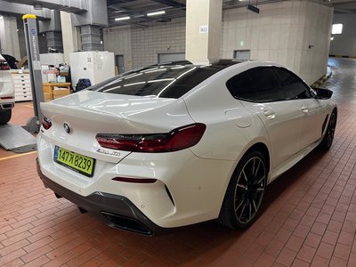 BMW 8 SERIES - 3