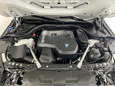 2025 BMW 5 SERIES 照片 7