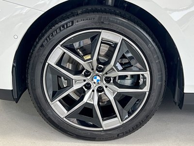2025 BMW 5 SERIES 照片 6