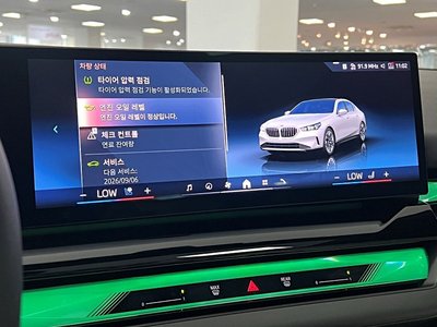 2025 BMW 5 SERIES — миниатюра 18