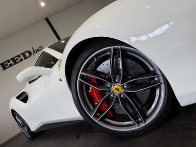 2017 Ferrari 488 SPIDER — миниатюра 58