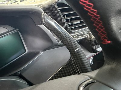 2017 Ferrari 488 SPIDER — миниатюра 24