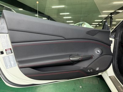 2017 Ferrari 488 SPIDER — миниатюра 40