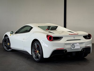 2017 Ferrari 488 SPIDER — фото 15