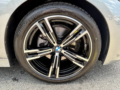 2025 BMW 3 SERIES photo 5