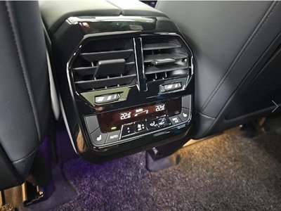 2023 BMW IX — миниатюра 14
