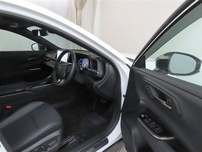 TOYOTA CROWN SPORT - 8