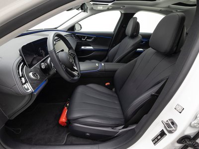 MERCEDES-BENZ E-CLASS - 8