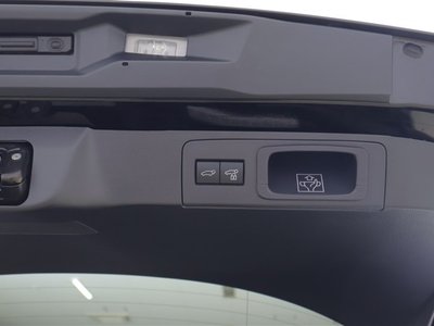 صورة مصغرة 23 لـ 2025 Toyota CROWN SPORT