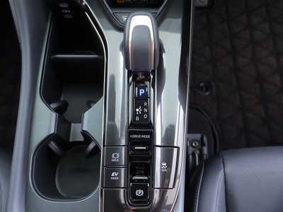 صورة مصغرة 11 لـ 2025 Toyota CROWN SPORT
