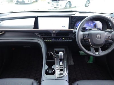 2025 Toyota CROWN SPORT 照片 4