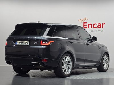 صورة 2 لـ 2021 LAND Rover RANGE ROVER SPORT