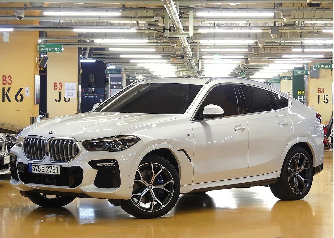 BMW X6 - View 1