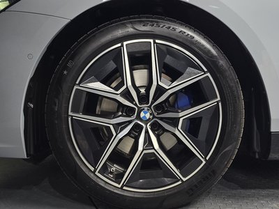 BMW 5 SERIES - 6