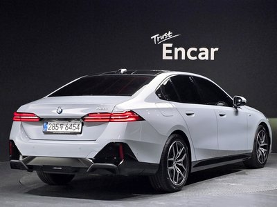 BMW 5 SERIES - 2