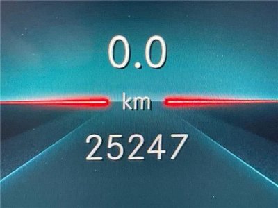 MERCEDES-BENZ GLB - 3