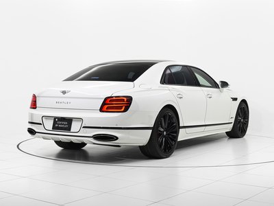 BENTLEY FLYING SPUR - 5