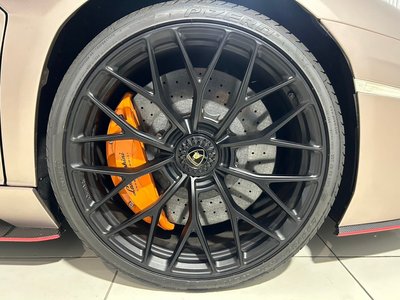 صورة مصغرة 40 لـ 2018 Lamborghini AVENTADOR
