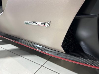 صورة مصغرة 23 لـ 2018 Lamborghini AVENTADOR