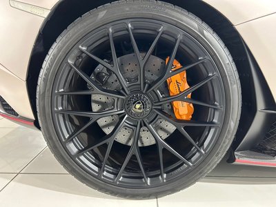 صورة مصغرة 39 لـ 2018 Lamborghini AVENTADOR