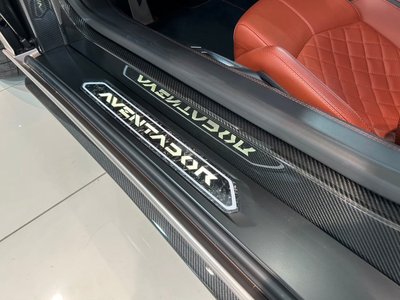 صورة مصغرة 28 لـ 2018 Lamborghini AVENTADOR