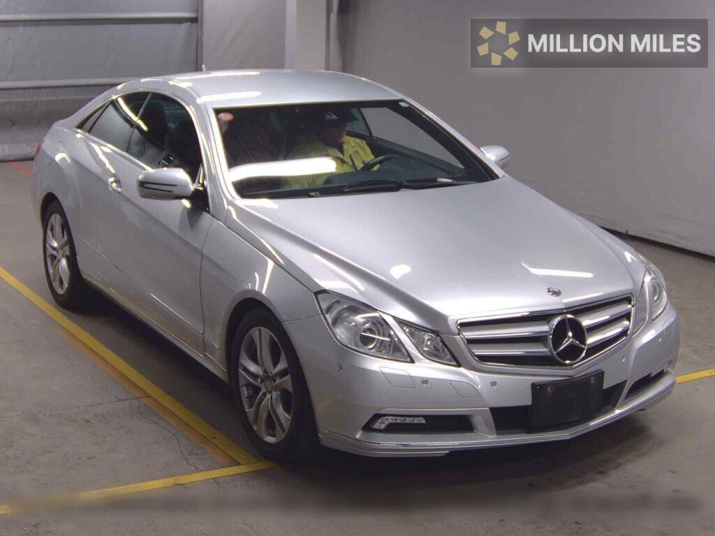 MERCEDES-BENZ E-CLASS - View 1