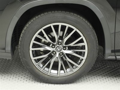 2021 Lexus RX thumbnail 31
