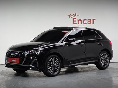 AUDI Q3 - 2