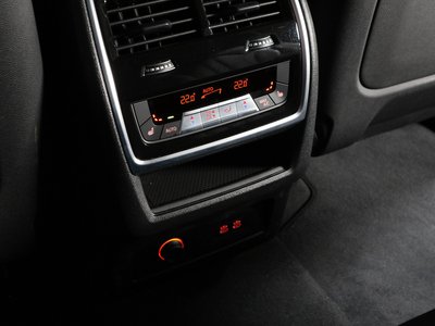صورة مصغرة 38 لـ 2025 BMW X5