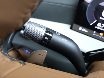 2024 Genesis GV80 thumbnail 30