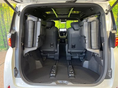 2025 TOYOTA ALPHARD — миниатюра 11