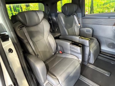 TOYOTA ALPHARD - 9