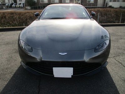 ASTON MARTIN V8 VANTAGE ROADSTER - 10