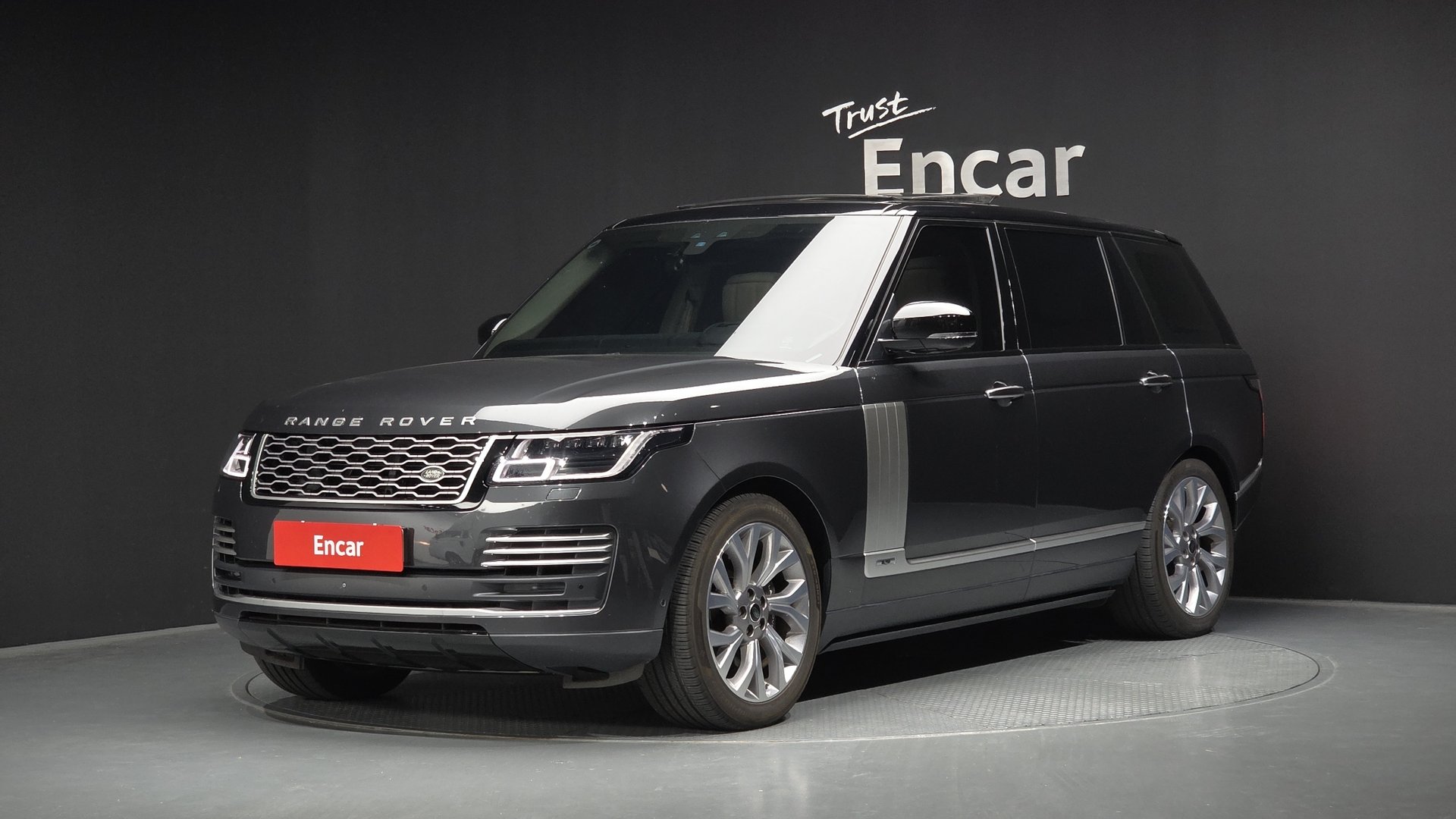 2018 LAND Rover RANGE ROVER photo 1