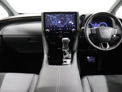 TOYOTA ALPHARD - 4