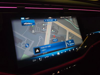 MERCEDES-BENZ E-CLASS - 10