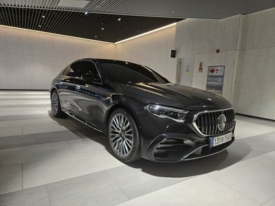 MERCEDES-BENZ E-CLASS - 2