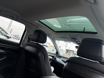 صورة مصغرة 48 لـ 2025 AUDI A8