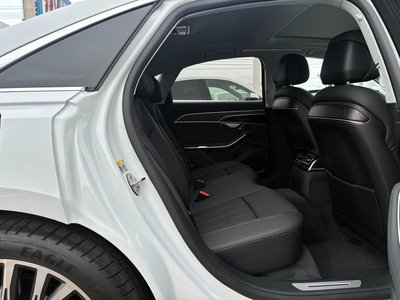 صورة مصغرة 41 لـ 2025 AUDI A8