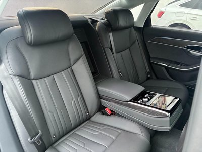 صورة مصغرة 42 لـ 2025 AUDI A8