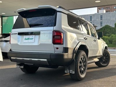TOYOTA LAND CRUISER 250 - 7