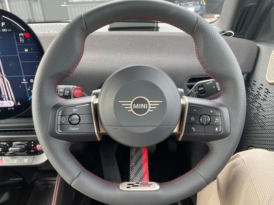 2025 MINI COOPER thumbnail 34