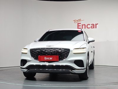 صورة 2 لـ 2024 Genesis GV70